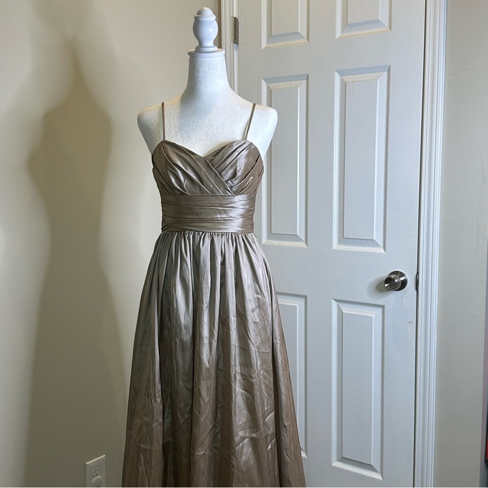 Watters & watters nude sheen A line bridesmaid dress size 2